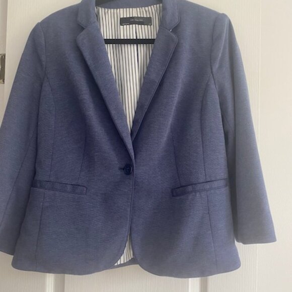 LIGHT BLUE BLAZER - Picture 1 of 3
